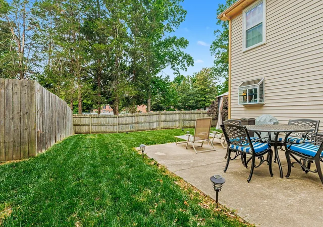 Photo 3 of Sale Pending at 112 Meridian Ct, Franklin, TN 37069 | MLS# 3268438 | Listing updated on 2026-09-17