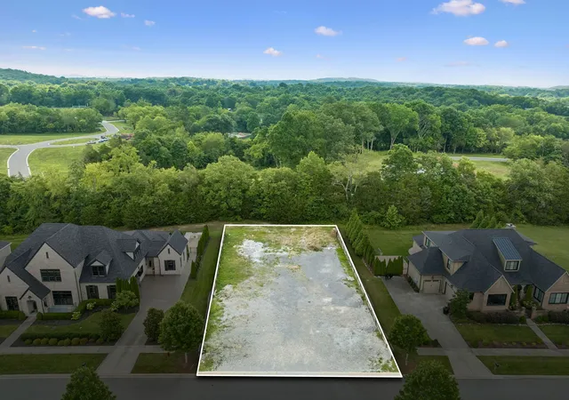 Photo 1 of Sale Pending at 7041 Lanceleaf Dr, College Grove, TN 37046 | MLS# 3269431 | Listing updated on 2026-09-08