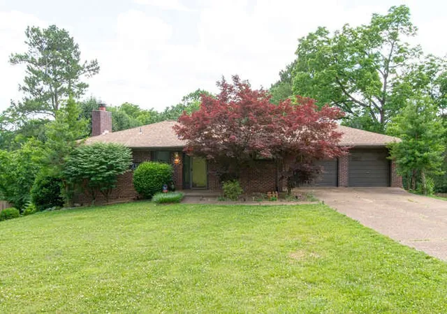 Photo 3 of Single family home for sale at 2101 June Dr, Nashville, TN 37214 | MLS# 3281323 | Listing updated on 2026-09-17