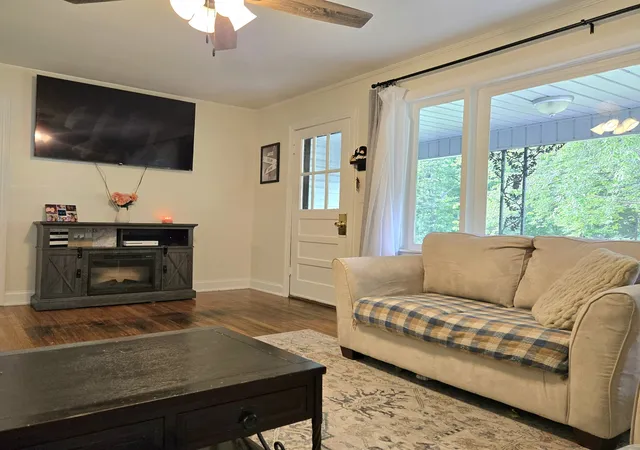 Photo 4 of Single family home for sale at 90 Wren Ave, Camden, TN 38320 | MLS# 3260714 | Listing updated on 2026-09-17