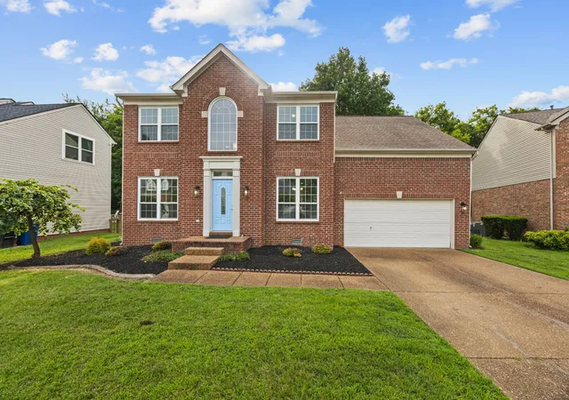 Photo 2 of Single family home for sale at 304 Devonshire Dr, Franklin, TN 37064 | MLS# 3262978 | Listing updated on 2026-09-21