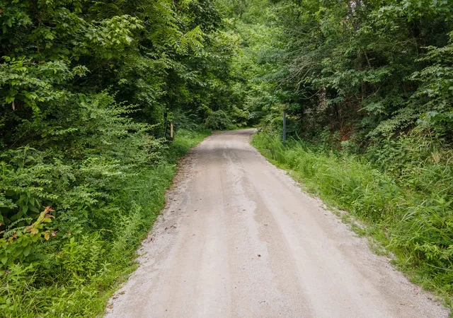 Photo 4 of Land at 1300 Narrows Of The Harpeth Rd, Kingston Springs, TN 37082 | MLS# 3272105 | | Sold on 2026-10-07