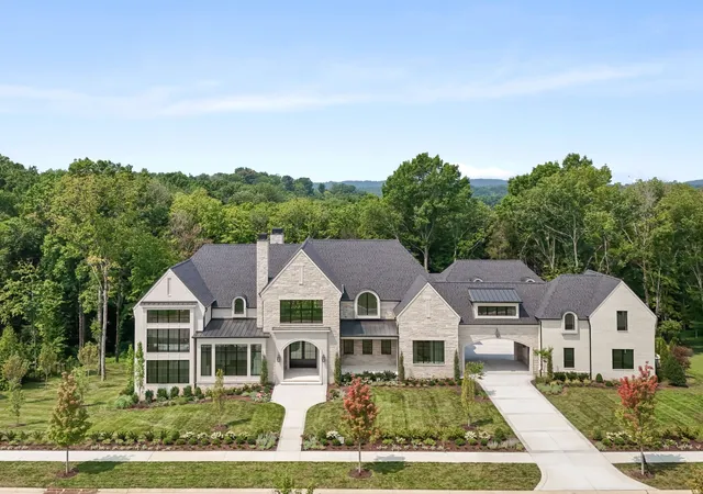 Photo 2 of Single family home for sale at 8079 Mountaintop Dr, College Grove, TN 37046 | MLS# 3319122 | Listing updated on 2026-09-17