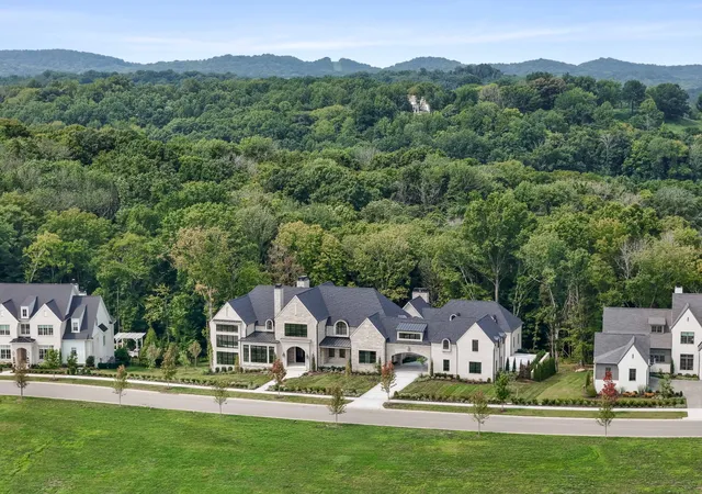 Photo 3 of Single family home for sale at 8079 Mountaintop Dr, College Grove, TN 37046 | MLS# 3319122 | Listing updated on 2026-09-17