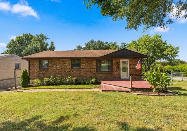Photo 1 of Single family home for sale at 6523 Cougar Dr, Nashville, TN 37209 | MLS# 3592646 | Listing updated on 2026-09-16