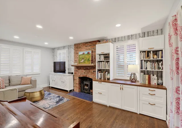 Photo 2 of Single family home for sale at 1035 Seymour Ave, Nashville, TN 37206 | MLS# 3271034 | Listing updated on 2026-09-17