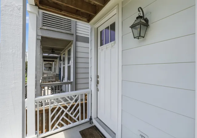 Photo 3 of Single family home for sale at 6208 California Ave, Nashville, TN 37209 | MLS# 3270469 | Listing updated on 2026-09-16