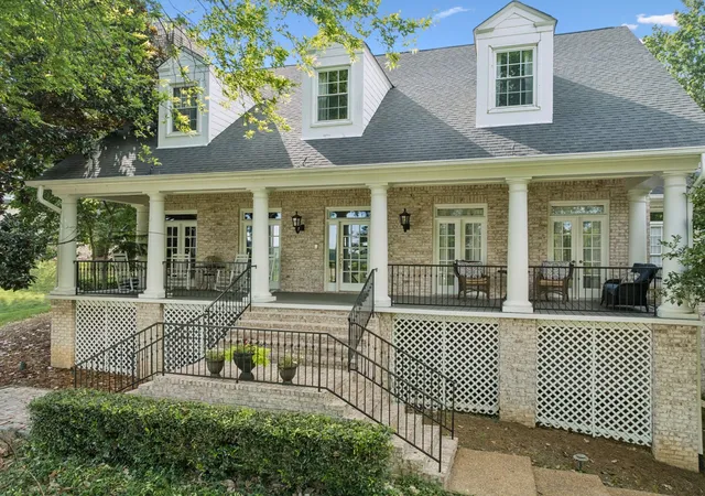 Photo 1 of Mansion for sale at 728 Legends Crst Dr, Franklin, TN 37069 | MLS# 3283814 | Listing updated on 2026-09-23