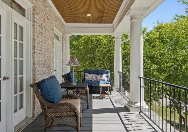 Photo 3 of Single family home for sale at 728 Legends Crst Dr, Franklin, TN 37069 | MLS# 3283814 | Listing updated on 2026-09-23