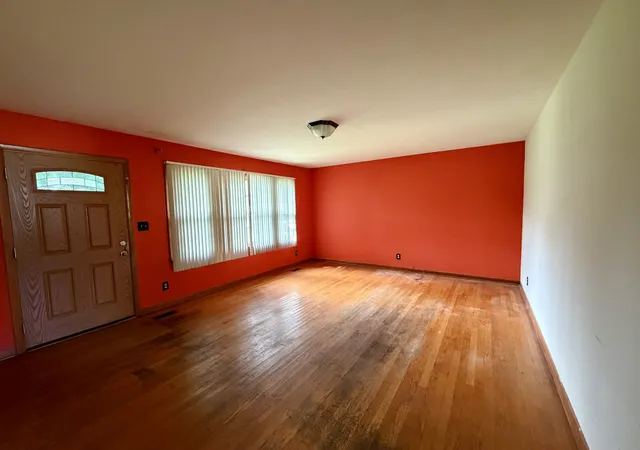 Photo 3 of Single family home for sale at 207 Melody Ln, Winchester, TN 37398 | MLS# 3320580 | Listing updated on 2026-09-18