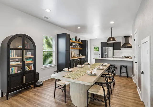 Photo 3 of Single family home for sale at 1732b 25th Avenue N, Nashville, TN 37208 | MLS# 3279177 | Listing updated on 2026-09-10