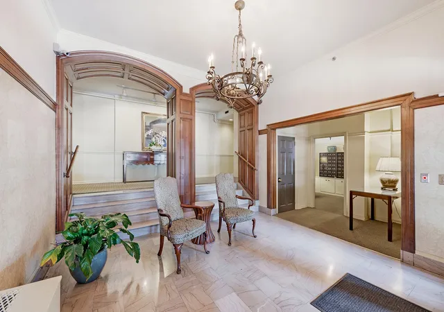 Photo 4 of Condo for sale at 4225 Harding Pike #606, Nashville, TN 37205 | MLS# 3305670 | Listing updated on 2026-09-08