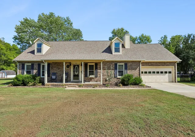 Photo 1 of Single family home for sale at 207 Peebles Dr, Smyrna, TN 37167 | MLS# 3287596 | Listing updated on 2026-09-16