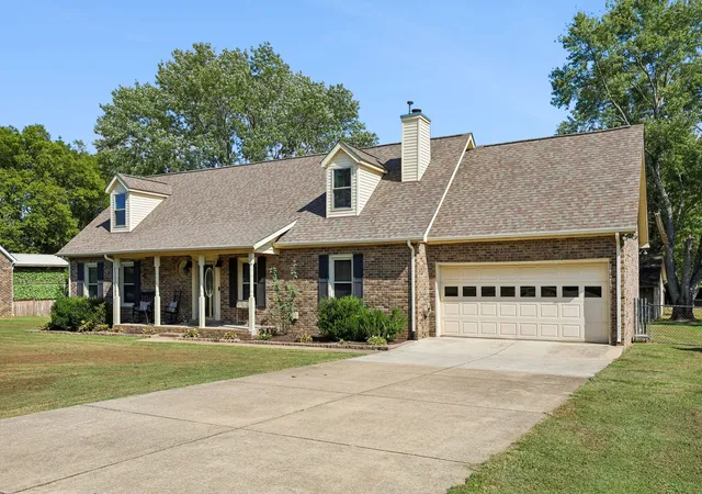 Photo 3 of Single family home for sale at 207 Peebles Dr, Smyrna, TN 37167 | MLS# 3287596 | Listing updated on 2026-09-16