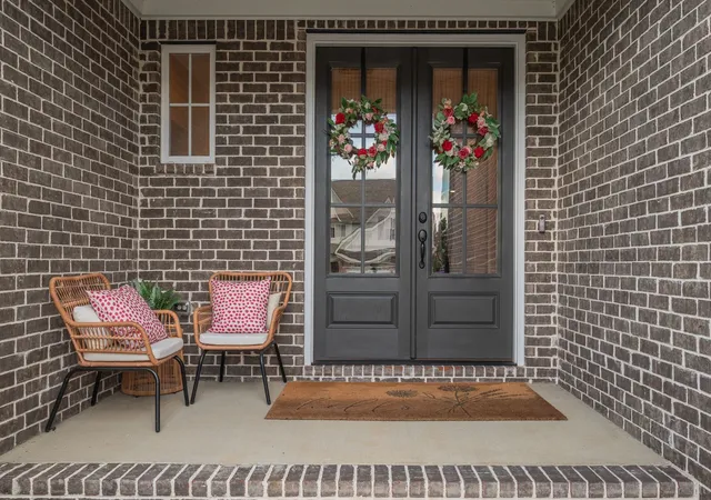 Photo 3 of Single family home for sale at 260 Valley Bnd Dr, Nashville, TN 37214 | MLS# 3320382 | Listing updated on 2026-09-16