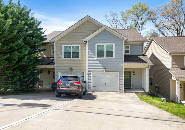 Photo 2 of Multi family home for sale at 721715 Ladd Ave, Chattanooga, TN 37405 | MLS# 3512784 | Listing updated on 2026-09-16