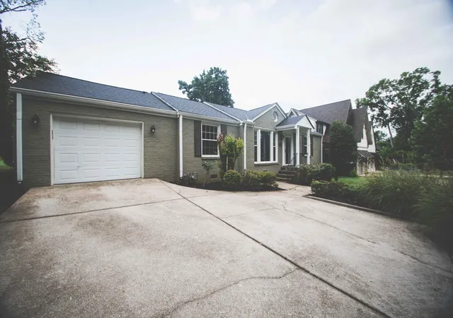 Photo 1 of Single family home for sale at 967 Greerland Dr, Nashville, TN 37204 | MLS# 3287566 | Listing updated on 2026-09-22