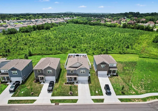 Single family home for sale at 513 Forsberg Ct, Lebanon, TN 37087 | MLS# 3299404