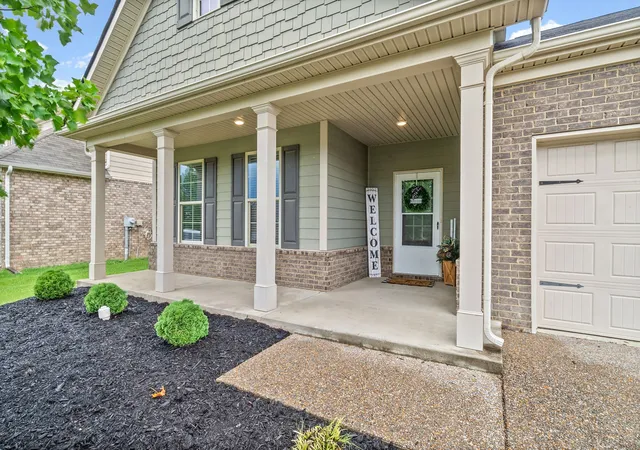 Photo 2 of Single family home for sale at 5817 Napa Valley Dr, Smyrna, TN 37167 | MLS# 3298495 | Listing updated on 2026-09-17