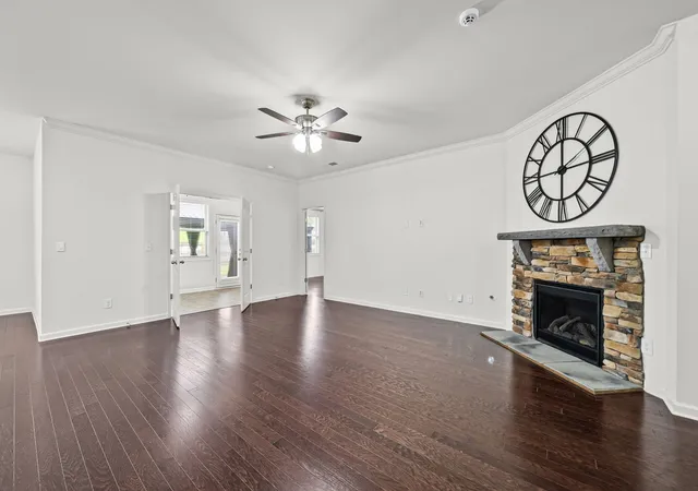Photo 3 of Single family home for sale at 5817 Napa Valley Dr, Smyrna, TN 37167 | MLS# 3298495 | Listing updated on 2026-09-17