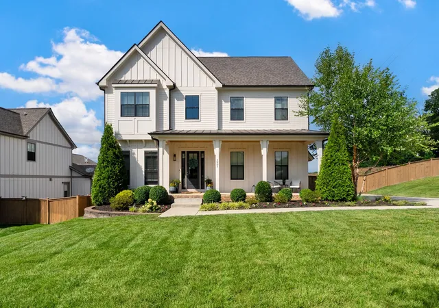 Photo 1 of Single family home for sale at 1007 Cabell Dr, Franklin, TN 37064 | MLS# 3298080 | Listing updated on 2026-10-24