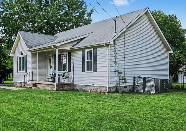 Photo 2 of Sale Pending at 786 E Jefferson Pike, Murfreesboro, TN 37130 | MLS# 3305446 | Listing updated on 2026-09-16