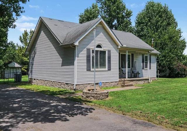 Photo 3 of Sale Pending at 786 E Jefferson Pike, Murfreesboro, TN 37130 | MLS# 3305446 | Listing updated on 2026-09-16