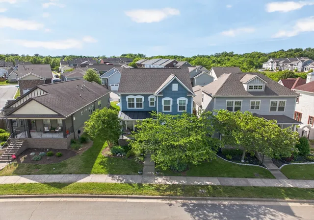 Photo 2 of Sale Pending at 1709 Park Ter Ln, Nolensville, TN 37135 | MLS# 3304241 | Listing updated on 2026-10-01