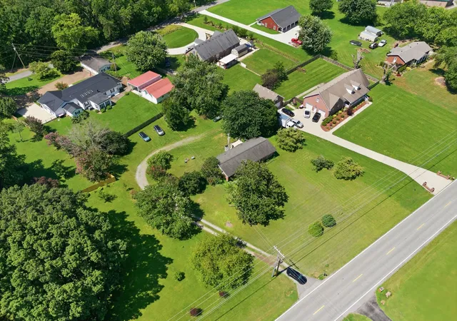 Photo 3 of Single family home for sale at 7563 Bethel Rd, Goodlettsville, TN 37072 | MLS# 3309459 | Listing updated on 2026-09-08