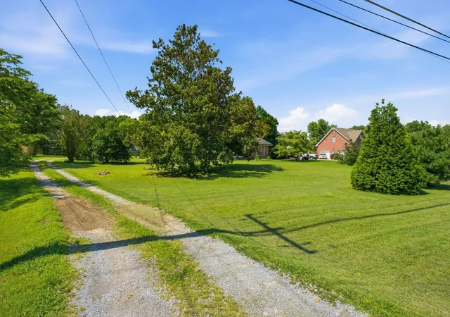 Photo 4 of Single family home for sale at 7563 Bethel Rd, Goodlettsville, TN 37072 | MLS# 3309459 | Listing updated on 2026-09-08
