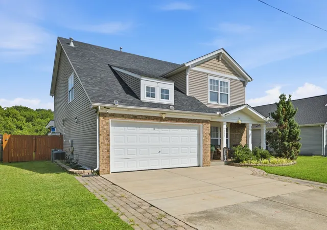 Photo 3 of Single family home for sale at 317 Stewart Springs Dr, Smyrna, TN 37167 | MLS# 3306289 | Listing updated on 2026-09-17