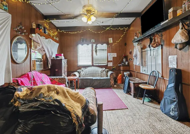 Photo 2 of Single family home for sale at 9105 Old Hwy 52, Westmoreland, TN 37186 | MLS# 3306698 | Listing updated on 2026-09-29