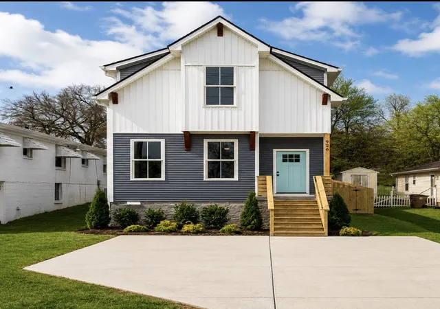 Photo 2 of Single family home for sale at 926 E Old Hickory Blvd, Madison, TN 37115 | MLS# 3311468 | Listing updated on 2026-09-16