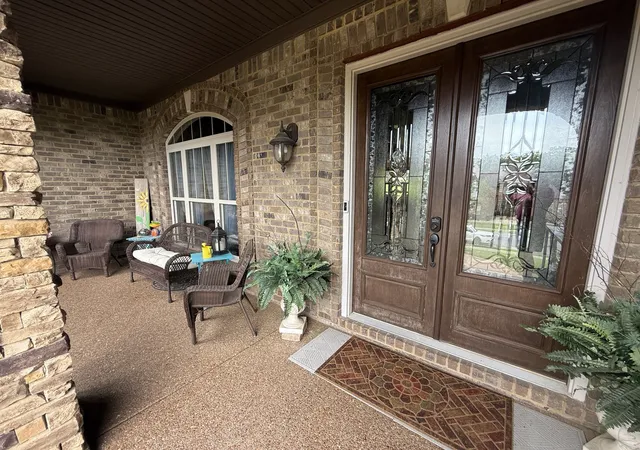 Photo 3 of Single family home for sale at 110 Avalon Bay Dr, Old Hickory, TN 37138 | MLS# 3306514 | Listing updated on 2026-10-03