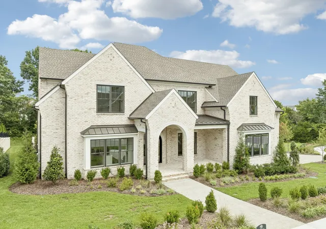 Photo 2 of Mansion for sale at 9326 Double Run Ct, College Grove, TN 37046 | MLS# 3312638 | Listing updated on 2026-09-16