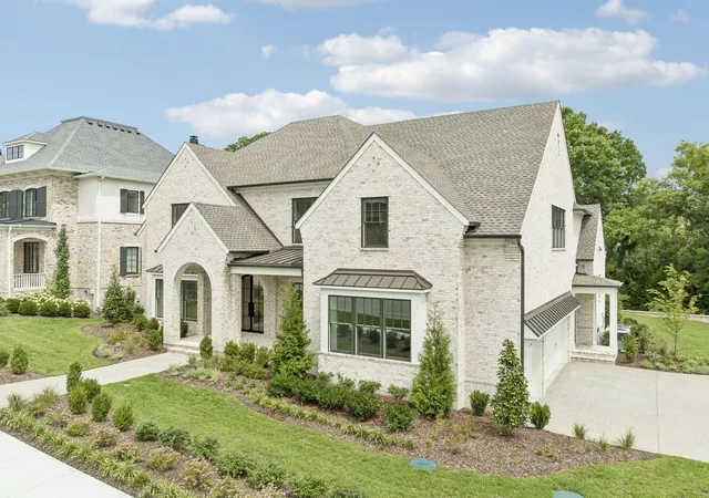 Photo 3 of Mansion for sale at 9326 Double Run Ct, College Grove, TN 37046 | MLS# 3312638 | Listing updated on 2026-09-16