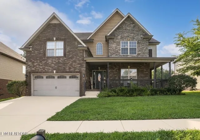 Photo 3 of Single family home for sale at 1181 Dygert Ct, Clarksville, TN 37042 | MLS# 3312492 | Listing updated on 2026-10-15