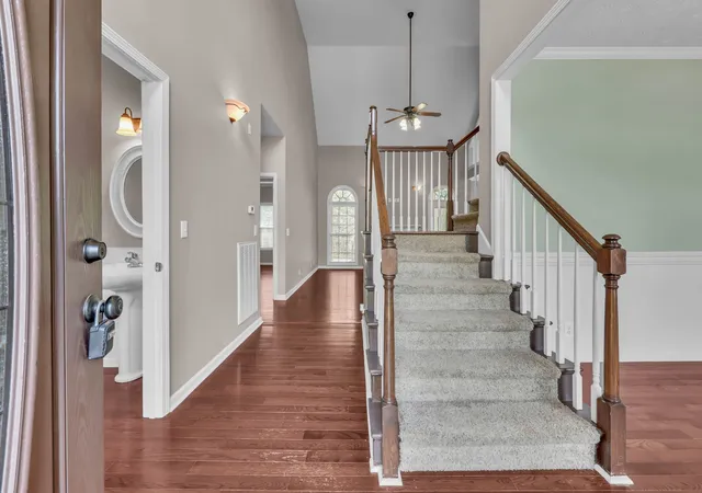 Photo 3 of Single family home for sale at 510 Winding Blf Way, Clarksville, TN 37040 | MLS# 3319128 | Listing updated on 2026-09-24
