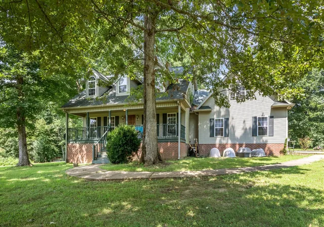 Photo 2 of Sale Pending at 7665 Old Hwy 13, Hurricane Mills, TN 37078 | MLS# 3319951 | Listing updated on 2026-09-18