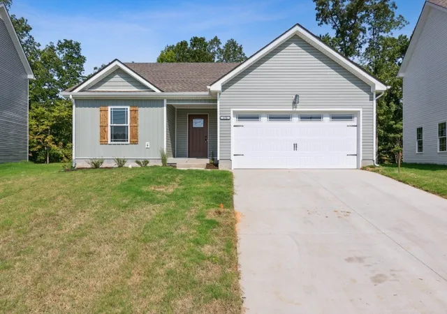 Photo 1 of Single family home for sale at 1170 Tybee Dr, Clarksville, TN 37042 | MLS# 3318943 | Listing updated on 2026-09-17