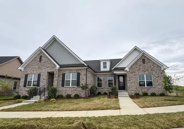 Photo 2 of Single family home for sale at 2059 Horseshoe Cir, Gallatin, TN 37066 | MLS# 3319966 | Listing updated on 2026-09-16
