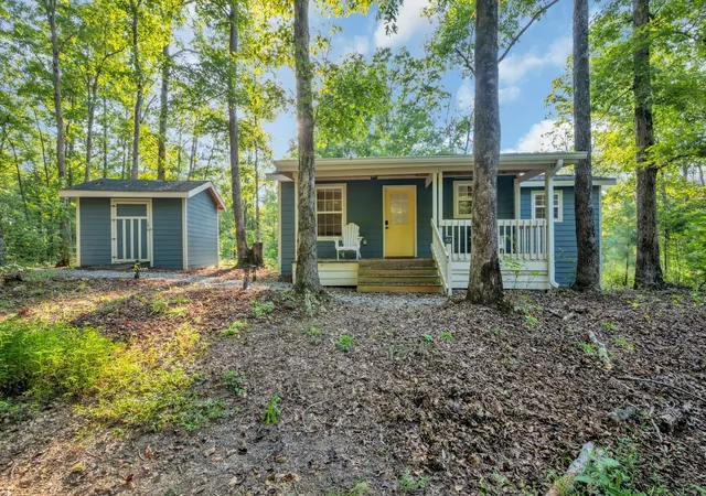 Photo 2 of Single family home for sale at 135 Tooley Trl Ln, Mc Ewen, TN 37101 | MLS# 3505903 | Listing updated on 2026-09-18