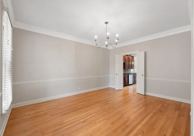 Photo 3 of Single family home for sale at 605 Linden Sq, Nashville, TN 37215 | MLS# 3593693 | Listing updated on 2026-09-17