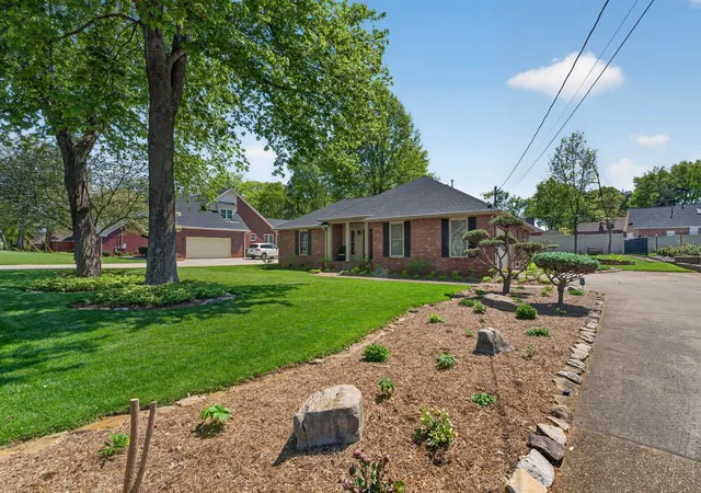Photo 3 of Single family home for sale at 416 Adeline Dr, Smyrna, TN 37167 | MLS# 3356451 | Listing updated on 2026-09-17