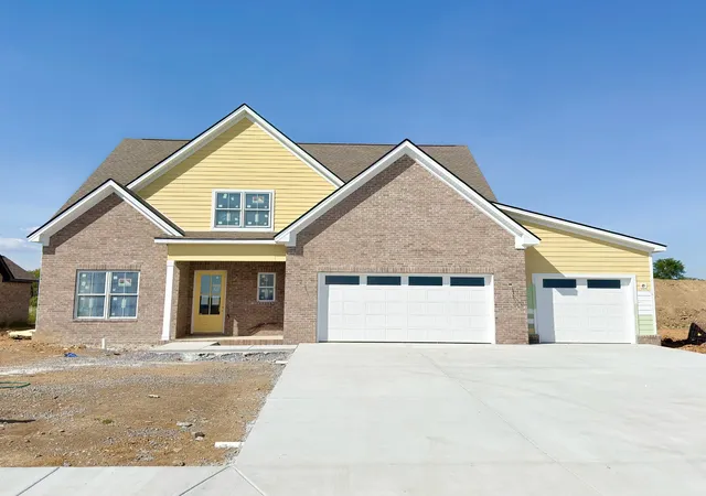 Photo 1 of Sale Pending at 4205 Flanders Dr, Murfreesboro, TN 37127 | MLS# 3502061 | Listing updated on 2026-09-16