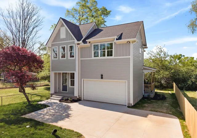 Photo 3 of Single family home for sale at 1130b Delmas Ave, Nashville, TN 37216 | MLS# 3515957 | Listing updated on 2026-09-17