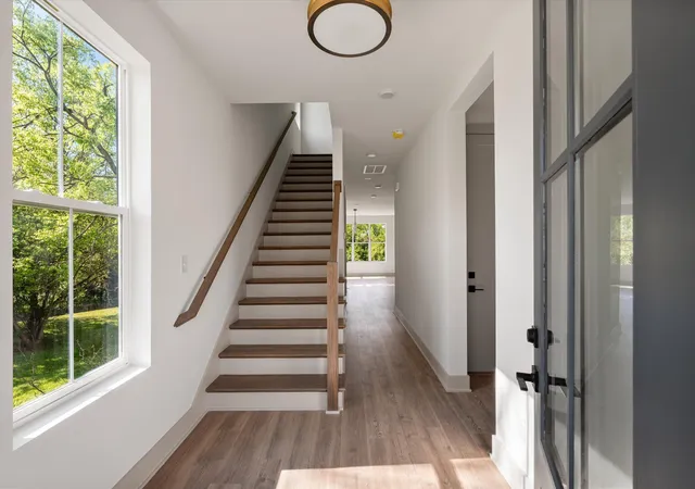 Photo 3 of Single family home for sale at 1130b Delmas Ave, Nashville, TN 37216 | MLS# 3515957 | Listing updated on 2026-10-06