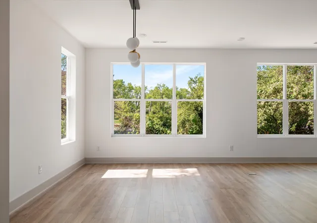 Photo 4 of Single family home for sale at 1130b Delmas Ave, Nashville, TN 37216 | MLS# 3515957 | Listing updated on 2026-10-06