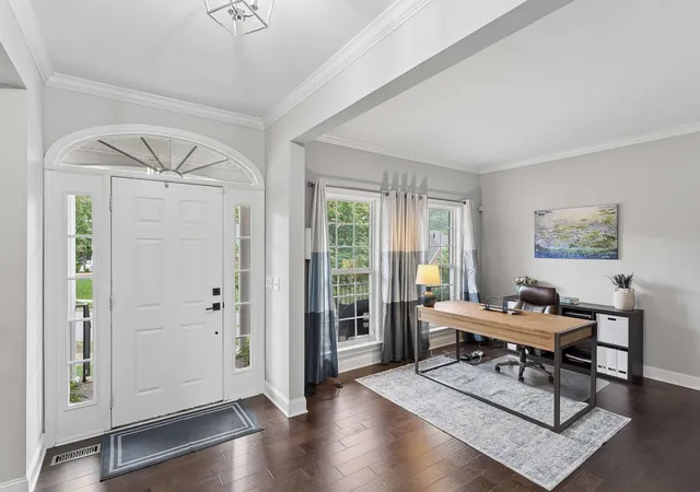 Photo 3 of Single family home for sale at 1206 Broadmoor Cir, Franklin, TN 37067 | MLS# 3594365 | Listing updated on 2026-09-18