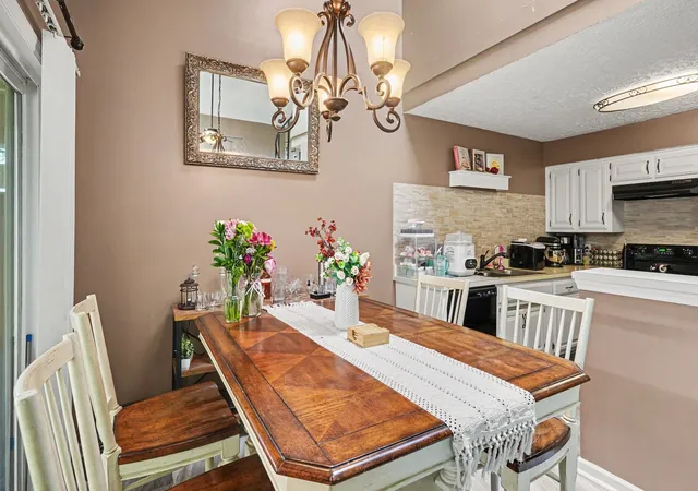 Photo 3 of Condo for sale at 129 Cherry Hl Dr #18C, Hendersonville, TN 37075 | MLS# 3515939 | Listing updated on 2026-09-17